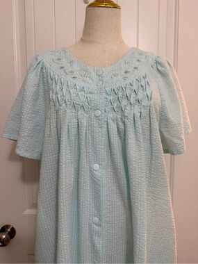 Miss Elaine Seersucker Light Blue House Robe Sz 1X